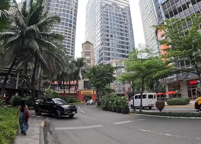 Eastwood Qc 2br Walk To Mall Cafés&dining * Manila